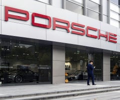 Porsche se opuso al registro de Carrera Motos