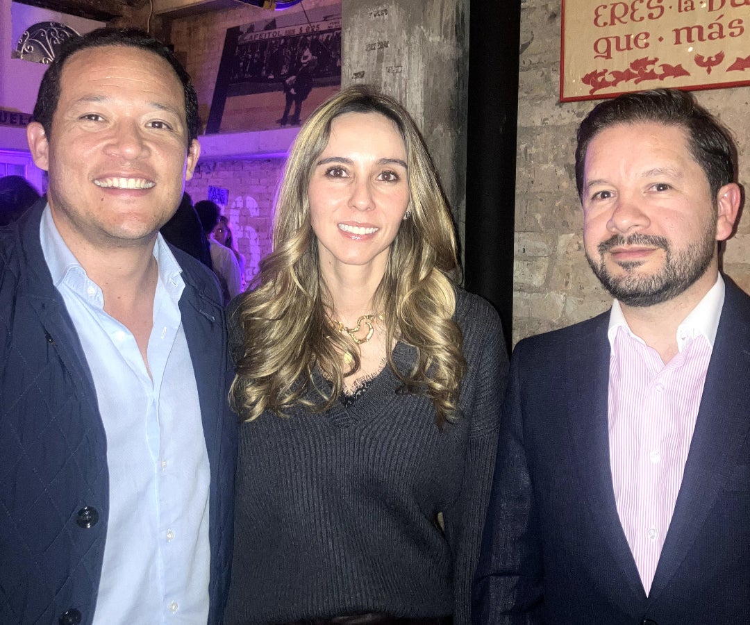 Sebastián Echeverry, empresario de logística y transporte: Pamela Alarcón, docente y socia de Philippi Prietocarrizosa Ferrero DU & Uria y Andrés Jiménez, socio de Riveros Bazzani Abogados·