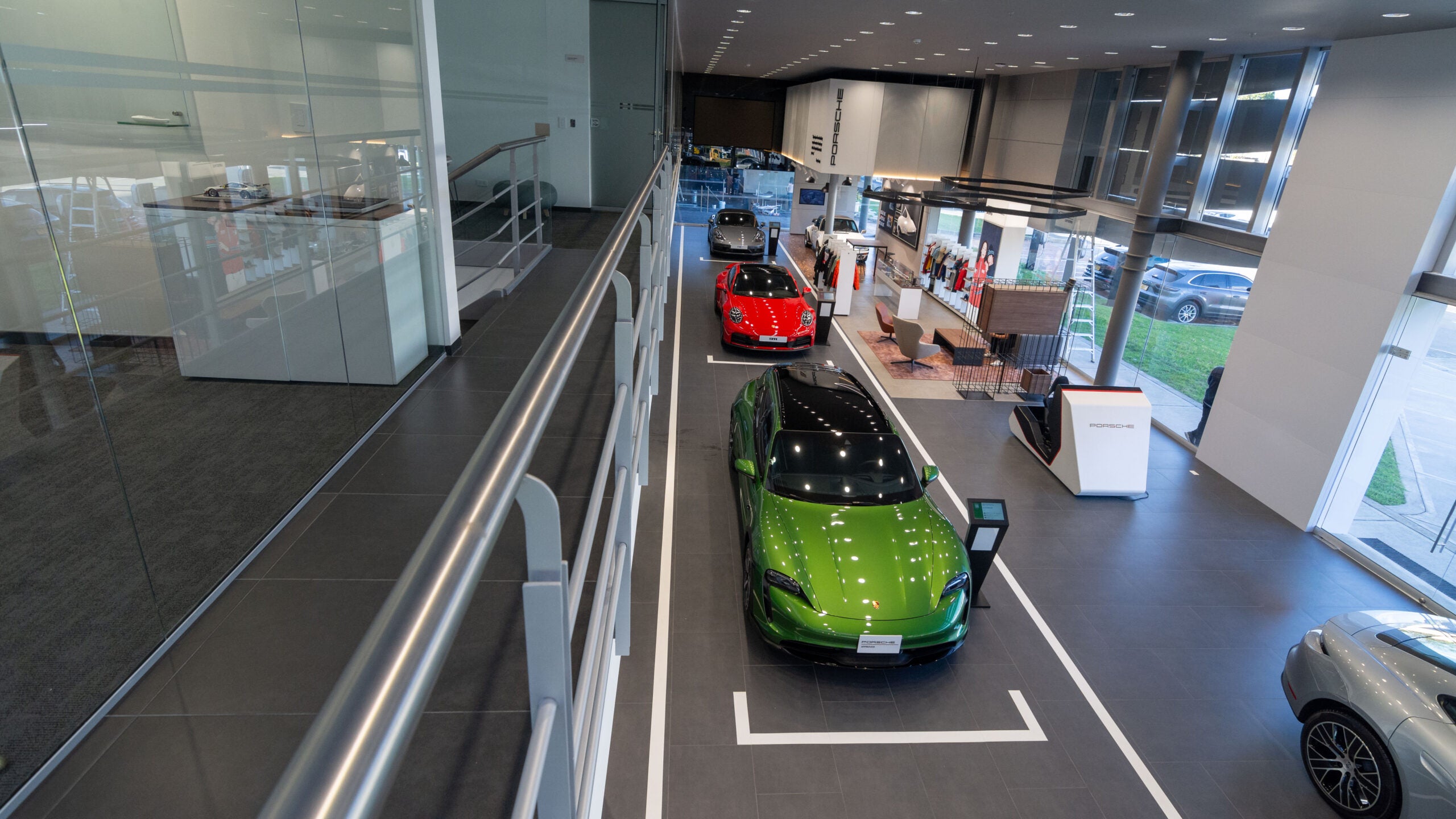 La marca tiene un ticket promedio de $600 millones por vehículo/Porsche