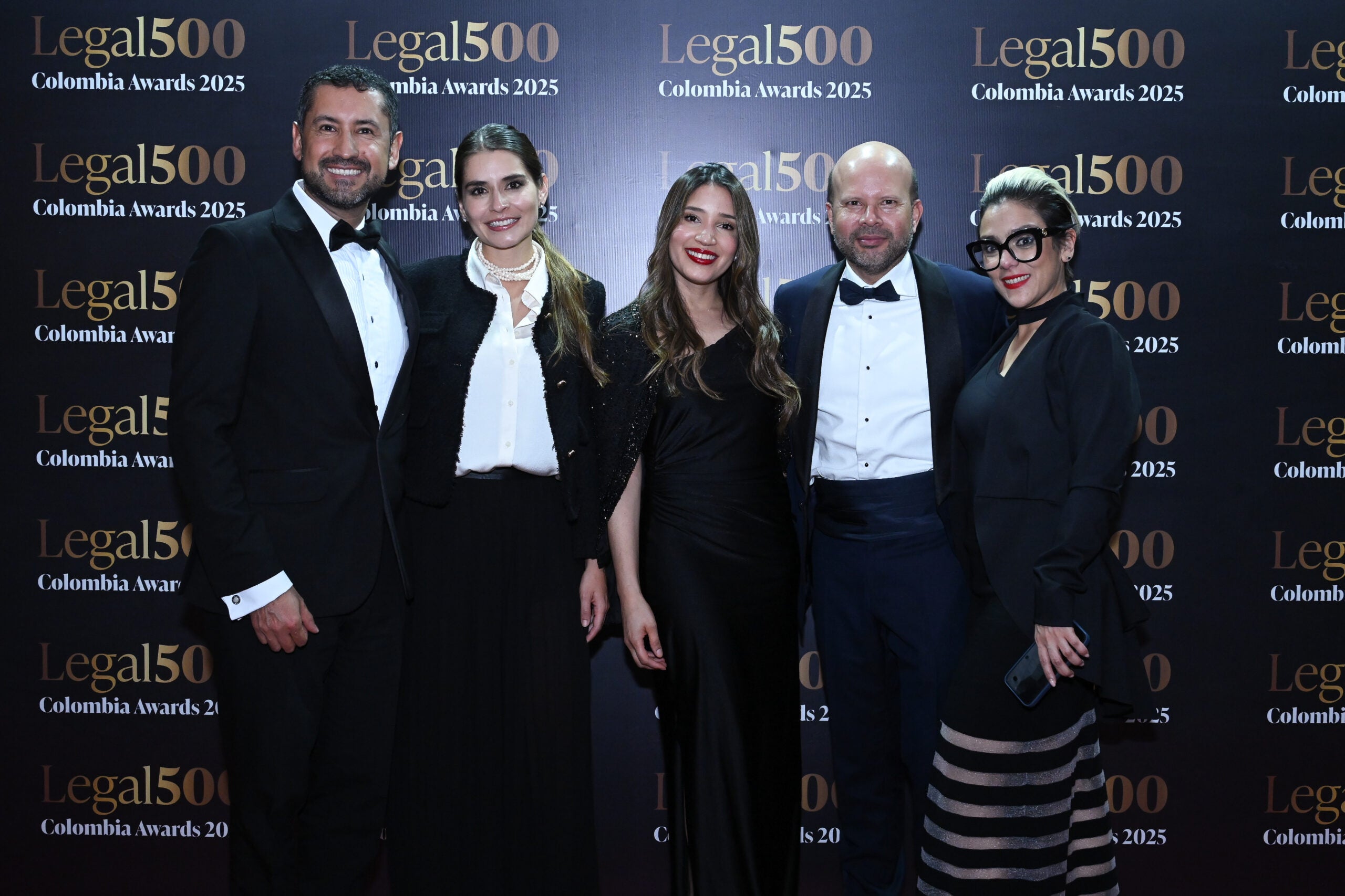 Camilo Gantiva, Socio Holland & Knight; Camila Lopez, Asociada Senior Holland & Knight; Maria Camila Aponte, Senior Counsel Holland & Knight; Jose Vicente Zapata, Socio Holland & Knight; y Juliana Saa, Socia Holland & Knight