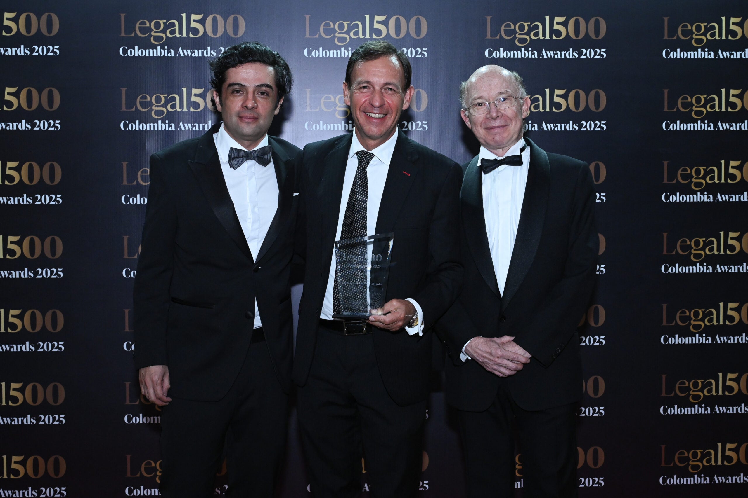 Julián Rojas, Socio firma Pinilla González & Prieto; Juan Manuel González, socio firma Pinilla González & Prieto y Rodrigo Prieto; socio firma Pinilla González & Prieto