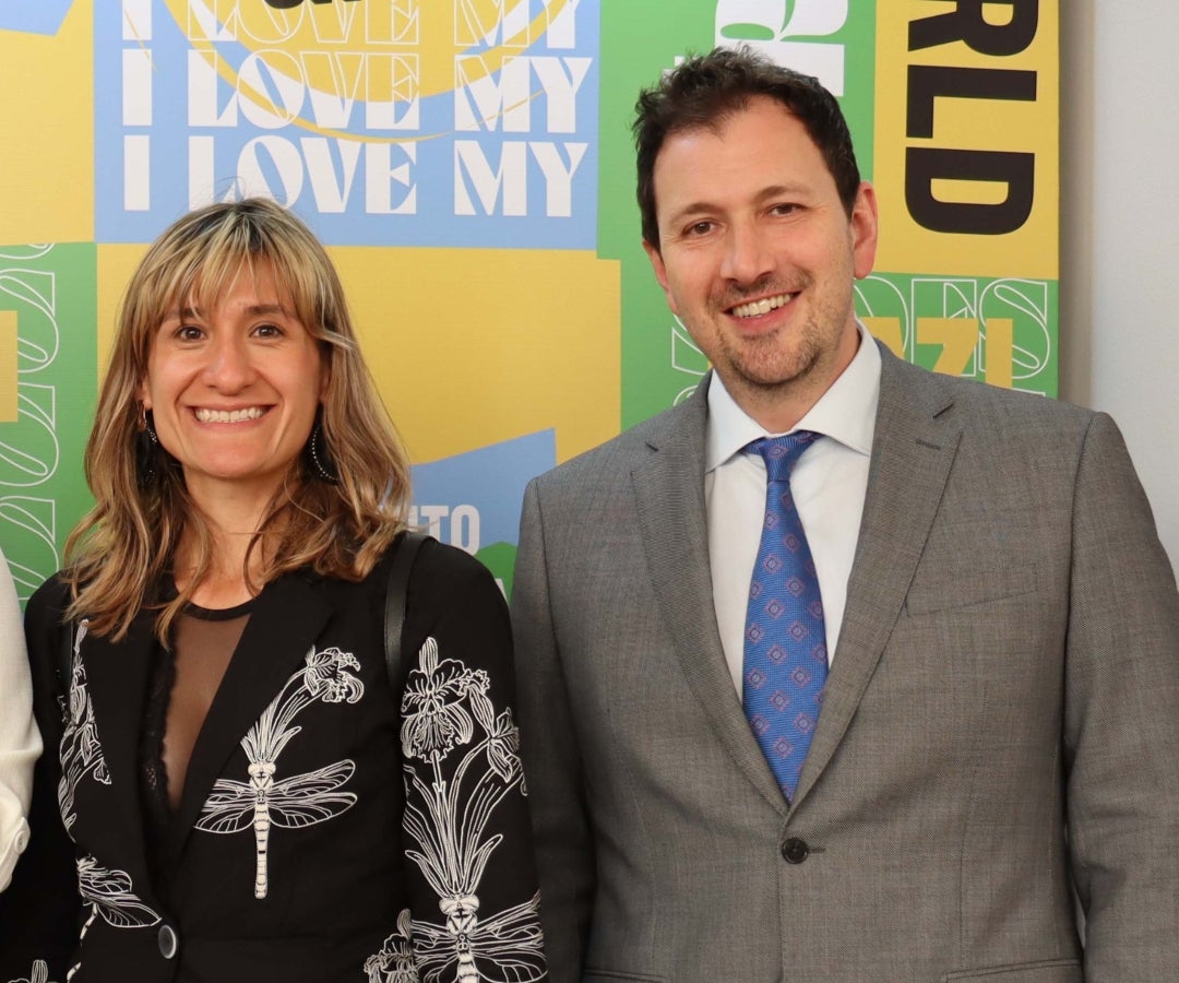 Shirley Rodríguez, de la Embajada de Brasil; y André Bevilacqua, ministro consejero de la Embajada.
