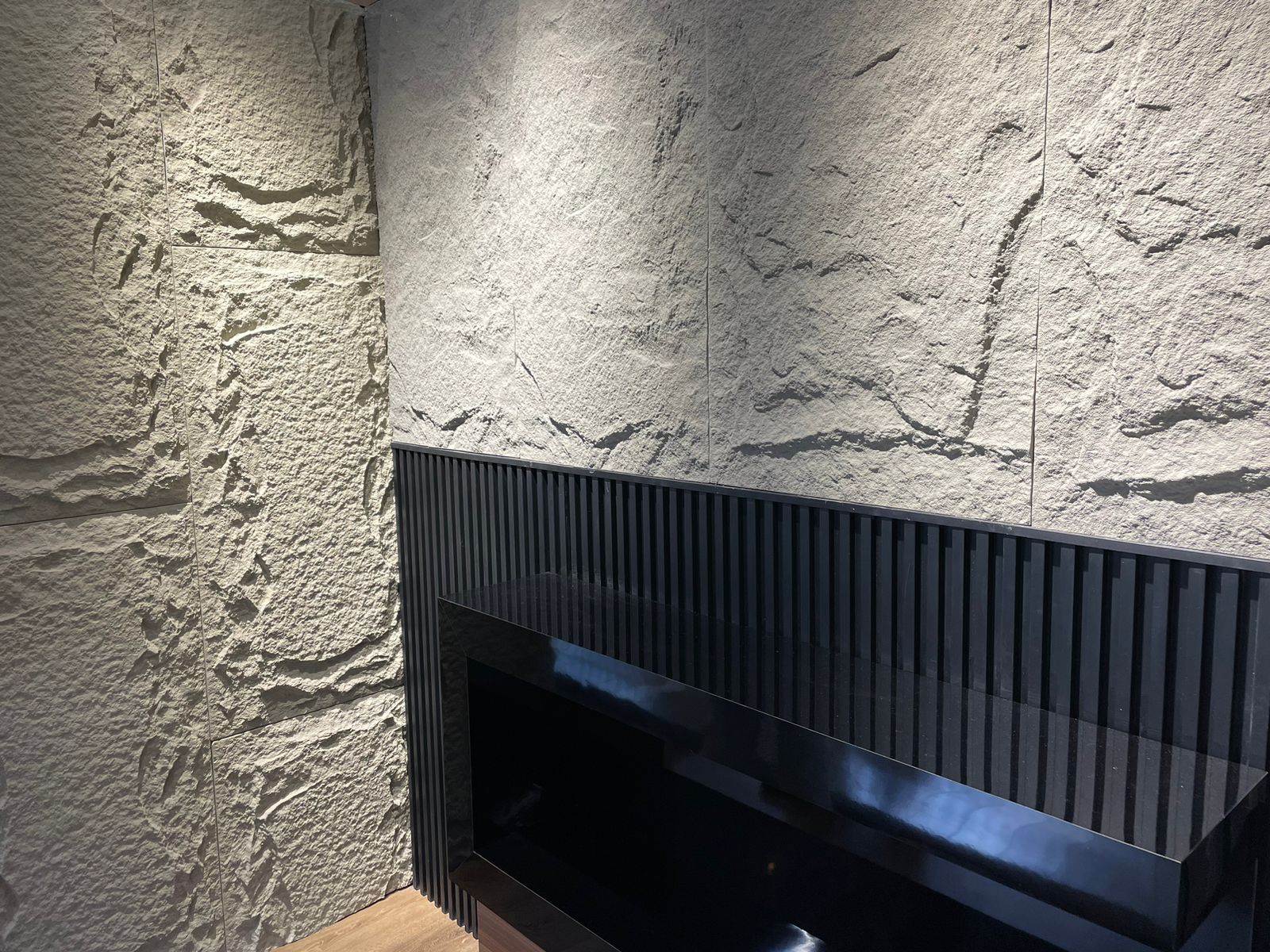 Acabados en PVC del nuevo showroom de Unitec