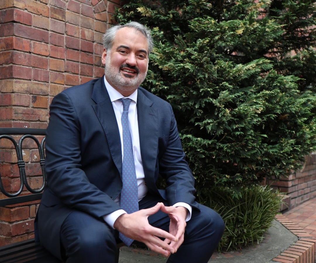 Thane J. Kuhlman. Gerente general de JW Marriot [GV] (62)