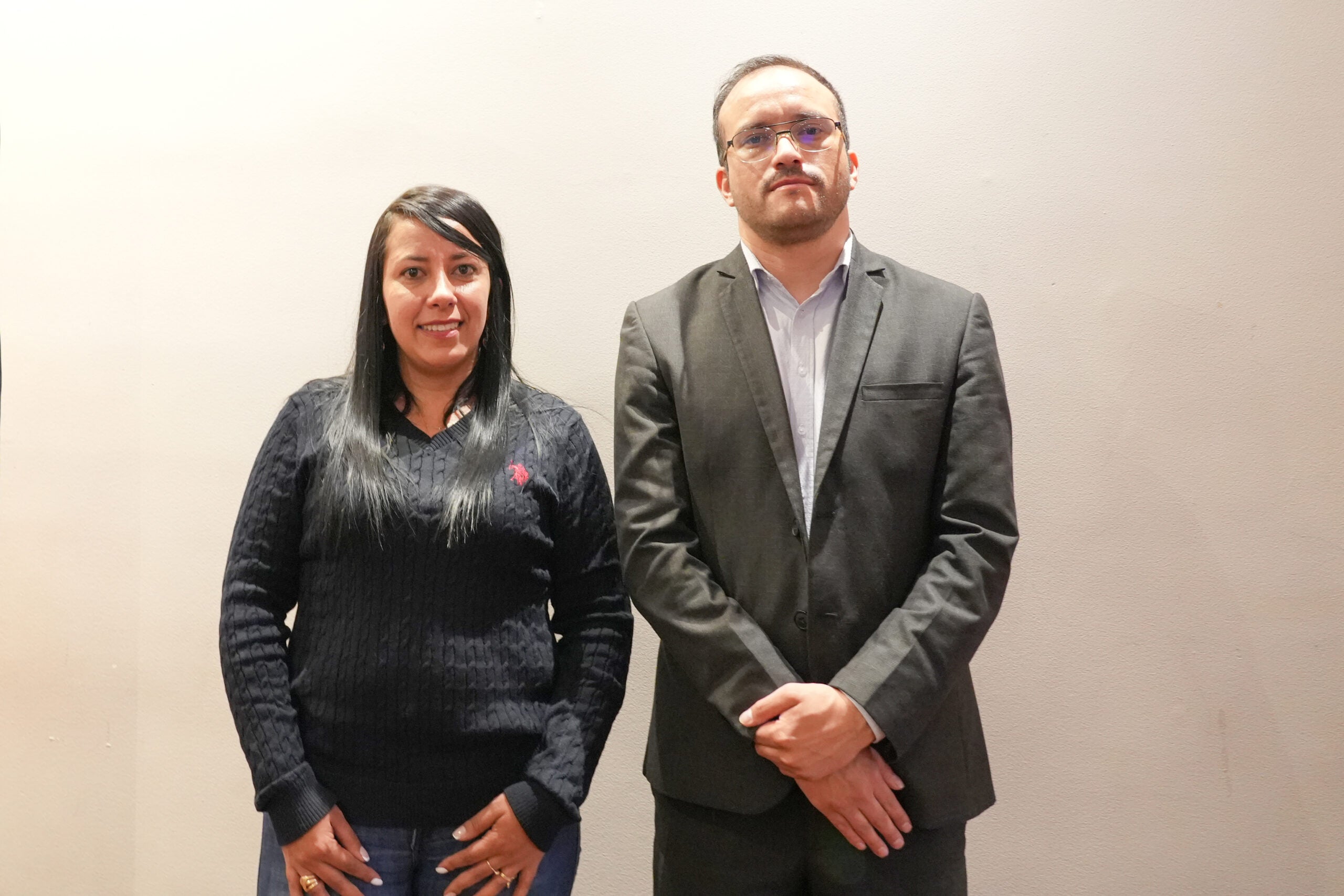Erika Fernanda Riaño, gerente de Andina Autos; y Germán Murcia, líder de producto de JMC en Astara Colombia.