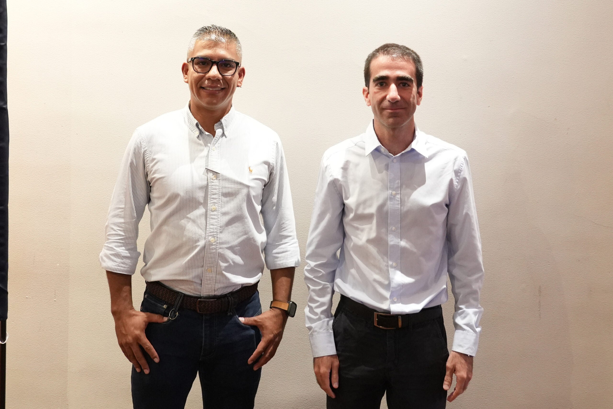 Nicolás Hernández, gerente comercial de Kartek; y Felipe Sanint, gerente de Autoccidente.