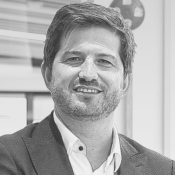 Mario Valdovinos, Gerente General de Porsche Colombia