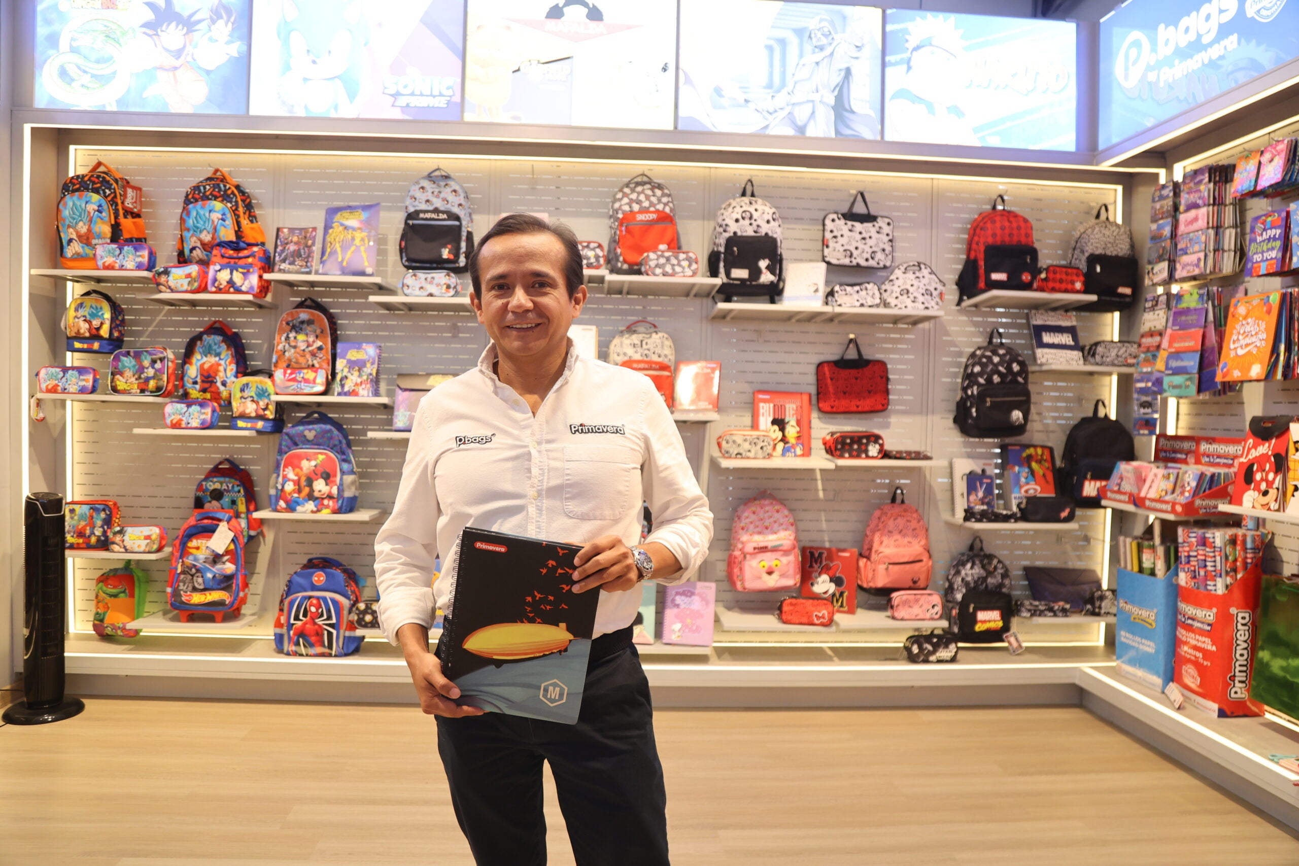 César Barón, gerente de Papeles Primavera