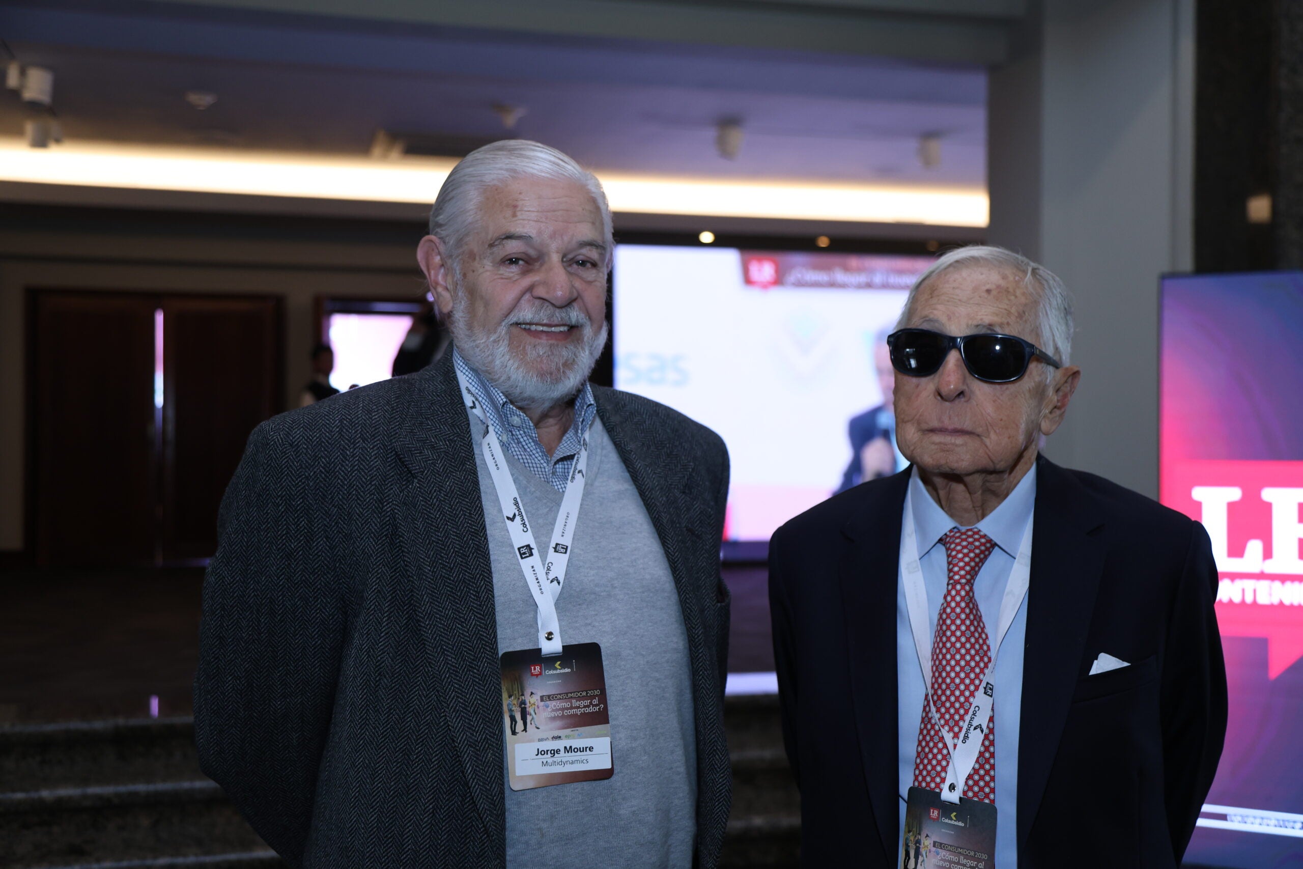 Jorge Moure, asesor empresarial de Multidynamics; y Jorge Recaman, asesor privado de Multidynamics, entre los asistentes al Foro.