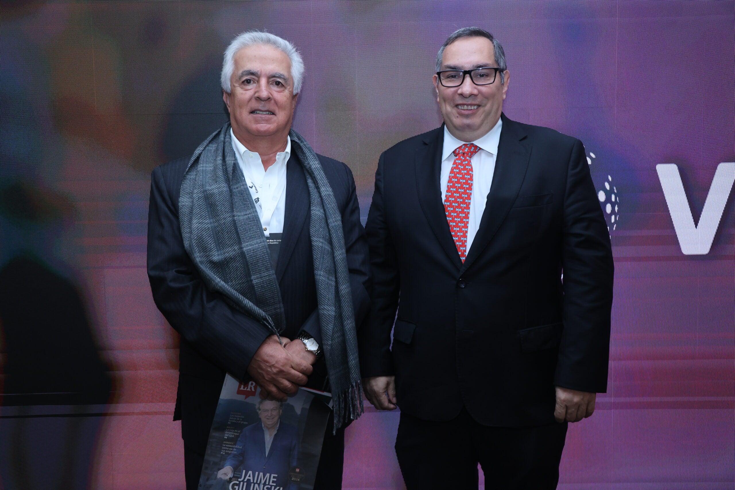 Guillermo Trujillo, analista cafetero y columnista del diario La República; y César Caballero, gerente general de Cifras y Conceptos.