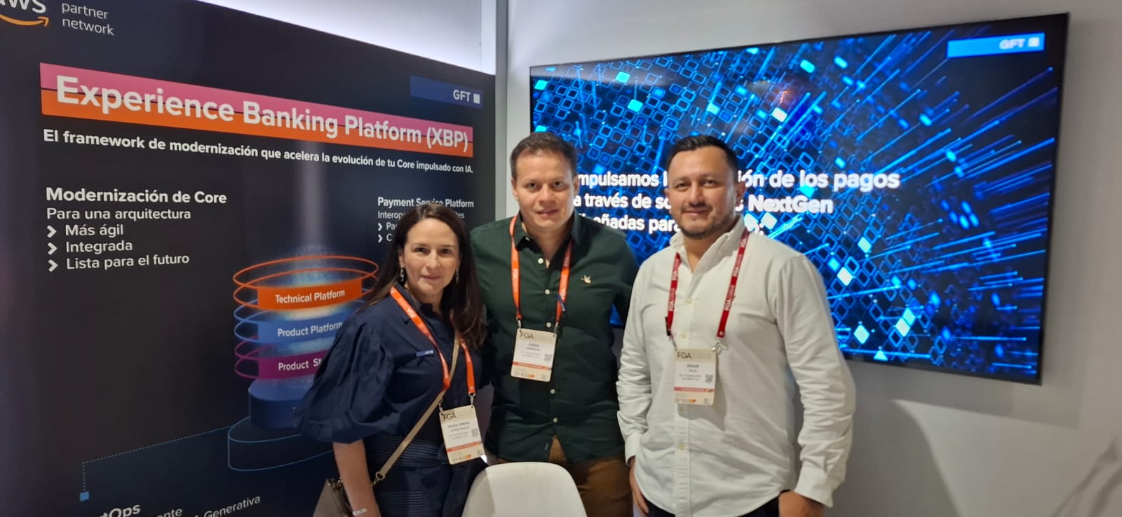 Ximena Ortega, marketing manager; Diego Rodríguez, client executive manager;y Edgar Silva, client executive manager de GFT.