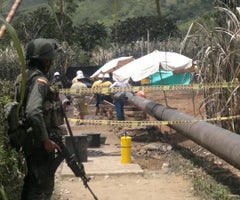 Oleoductos Caño Limón-Coveñas y Bicentenario sufre ataque Oleoductos Caño Limón-Coveñas y Bicentenario sufre ataque