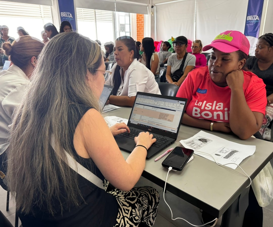 Alta costura en la Comuna 18 de Cali