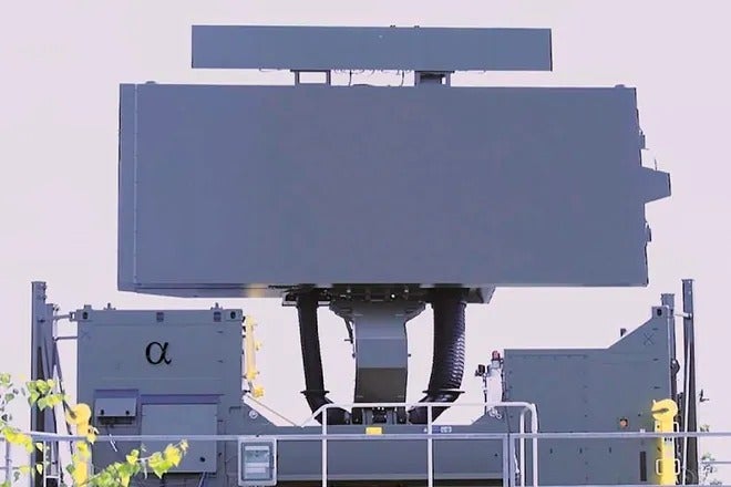 El radar Ground Master 400 Alpha de Thales.