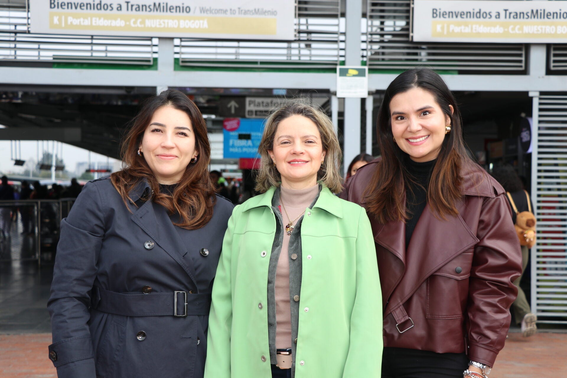 Emilse Cantor, directora comercial senior; Jimena Maya, gerente de estrategia, innovación y comunicaciones; y Lina Robles, coordinadora de experiencia de Pei.