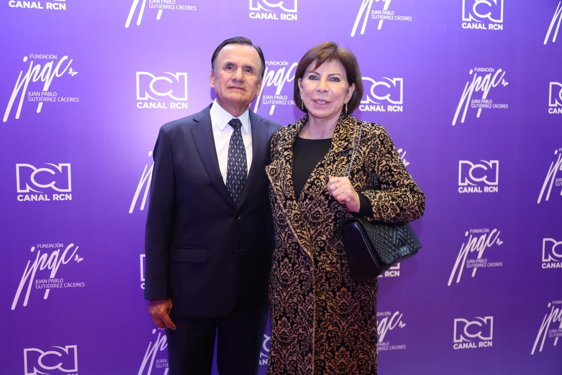 Uribe Vásquez, presidente VR inversiones; y Adriana Rodríguez, asistieron a la cena organizada por la fundación.