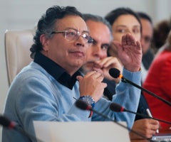 Gustavo Petro en consejo de ministros