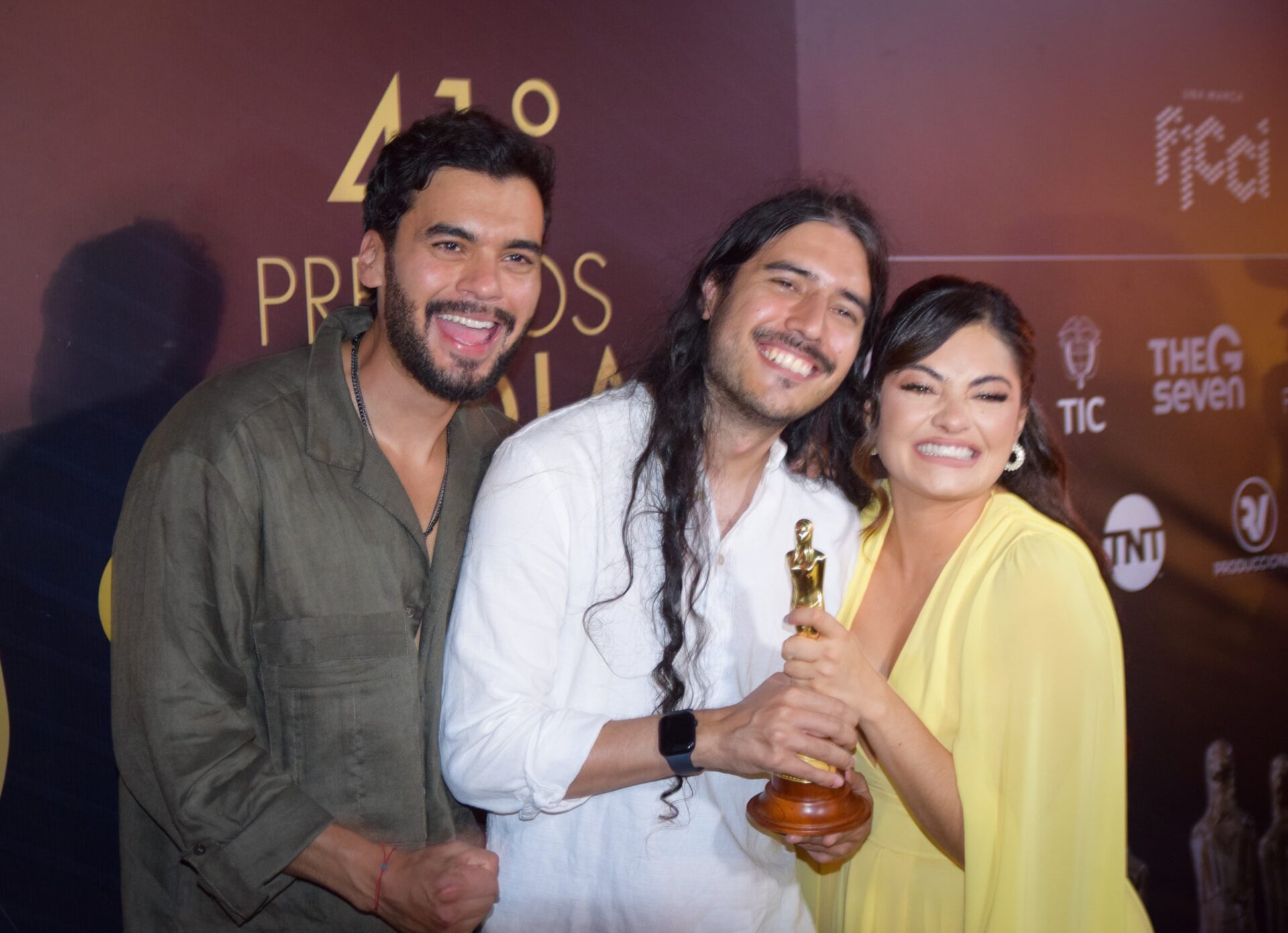 Jim Muñoz, actor y director; Luis Vanegas, director de cine; y Yuri Vargas, actriz.