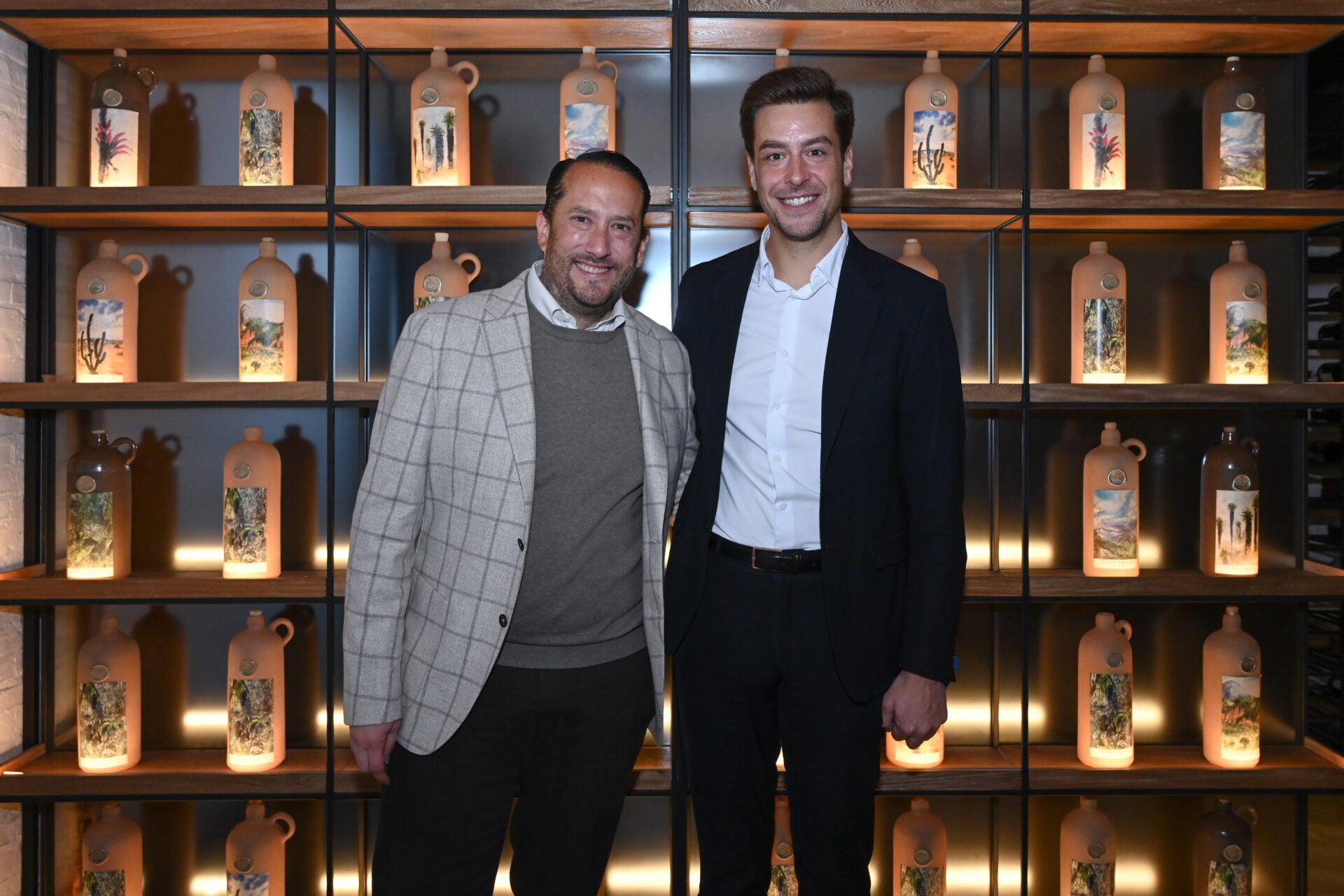 Borja Martínez, director comercial Palacio Arriluce Hotel y Jorge Sales, director general de Sales Internacional