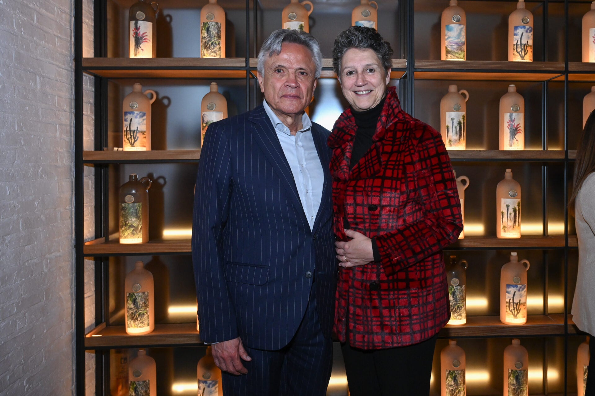 Ramiro Osorio, director del Teatro Mayor Julio Mario Santo Domingo; y María José Bustos, pianista, entre los asistentes.