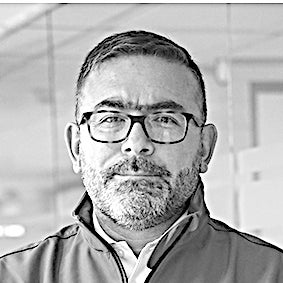 Guillermo Escobar, Idiger