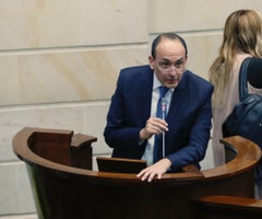 Vladimir Fernández, magistrado de la Corte Constitucional Vladimir Fernández, magistrado de la Corte Constitucional