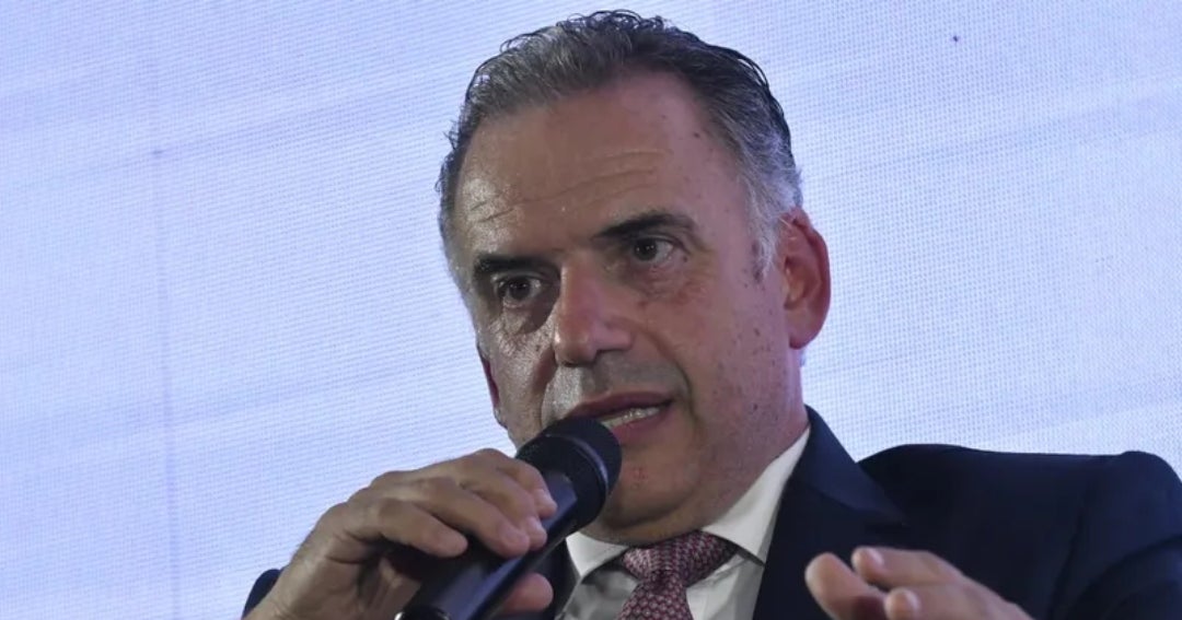 Presidente de Uruguay define proyecto de ley con aumento fiscal de US$140 millones