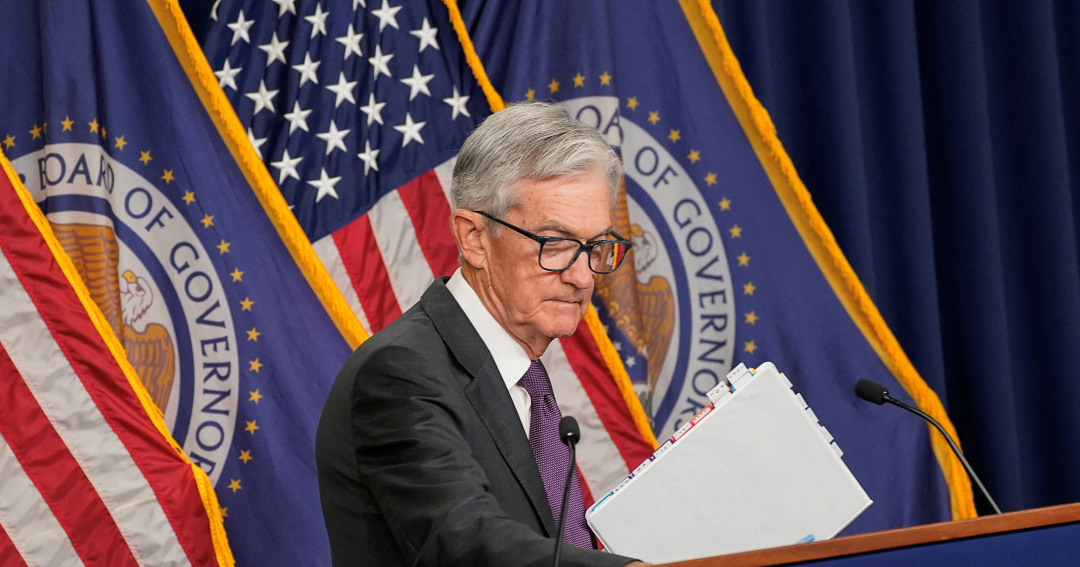 Minutas de la FED apuntan a posible endurecimiento si inflación sigue sobre 2%