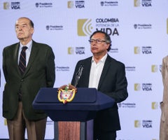 Álvaro Leyva, excanciller; y Gustavo Petro, presidente de Colombia Álvaro Leyva, excanciller; y Gustavo Petro, presidente de Colombia