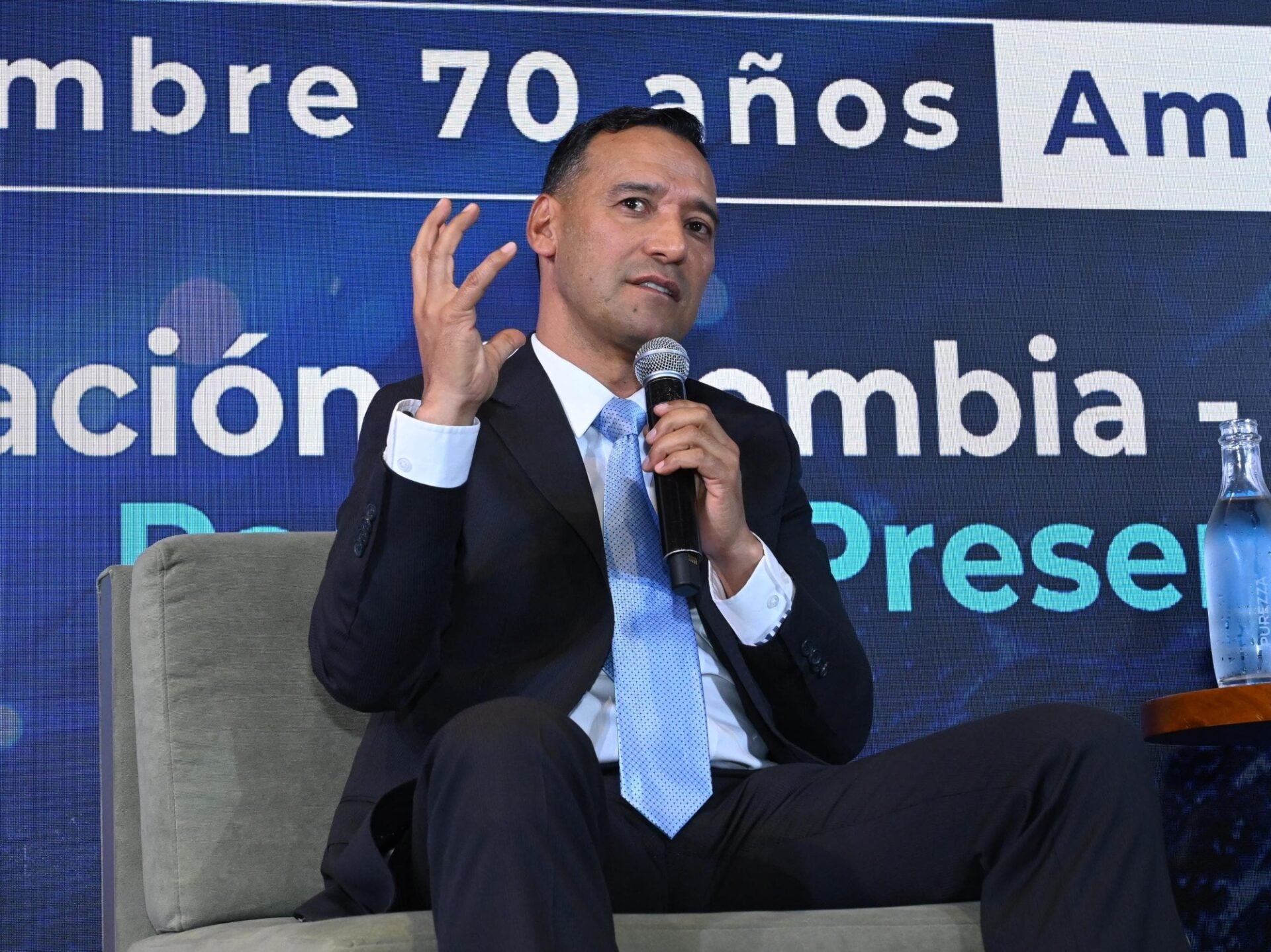 Pedro Sánchez, ministro de Defensa