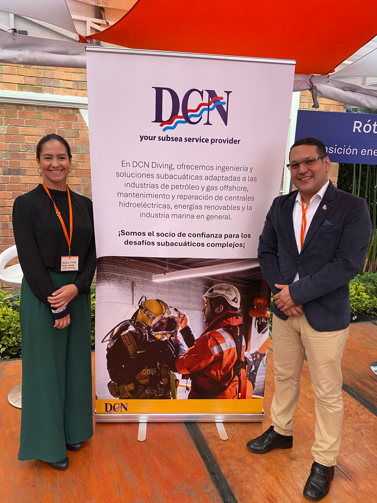 Daniela López, líder HSEQ; y Fernando Iván Jaimes, contracts manager de DCN, entre los asistentes.