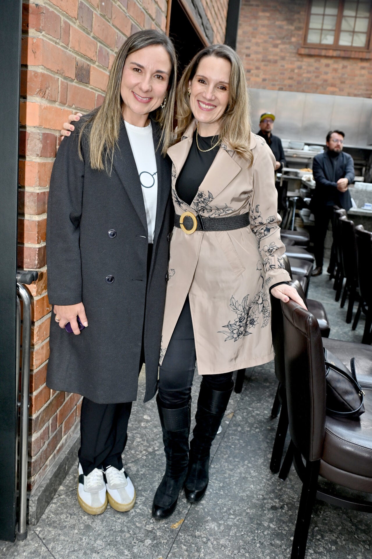 Luisa Fernanda Cárdenas, líder de mercadeo de Volvo Colombia; y Ángela Cabrera Cruz, gerente people & talent de Astara Colombia.