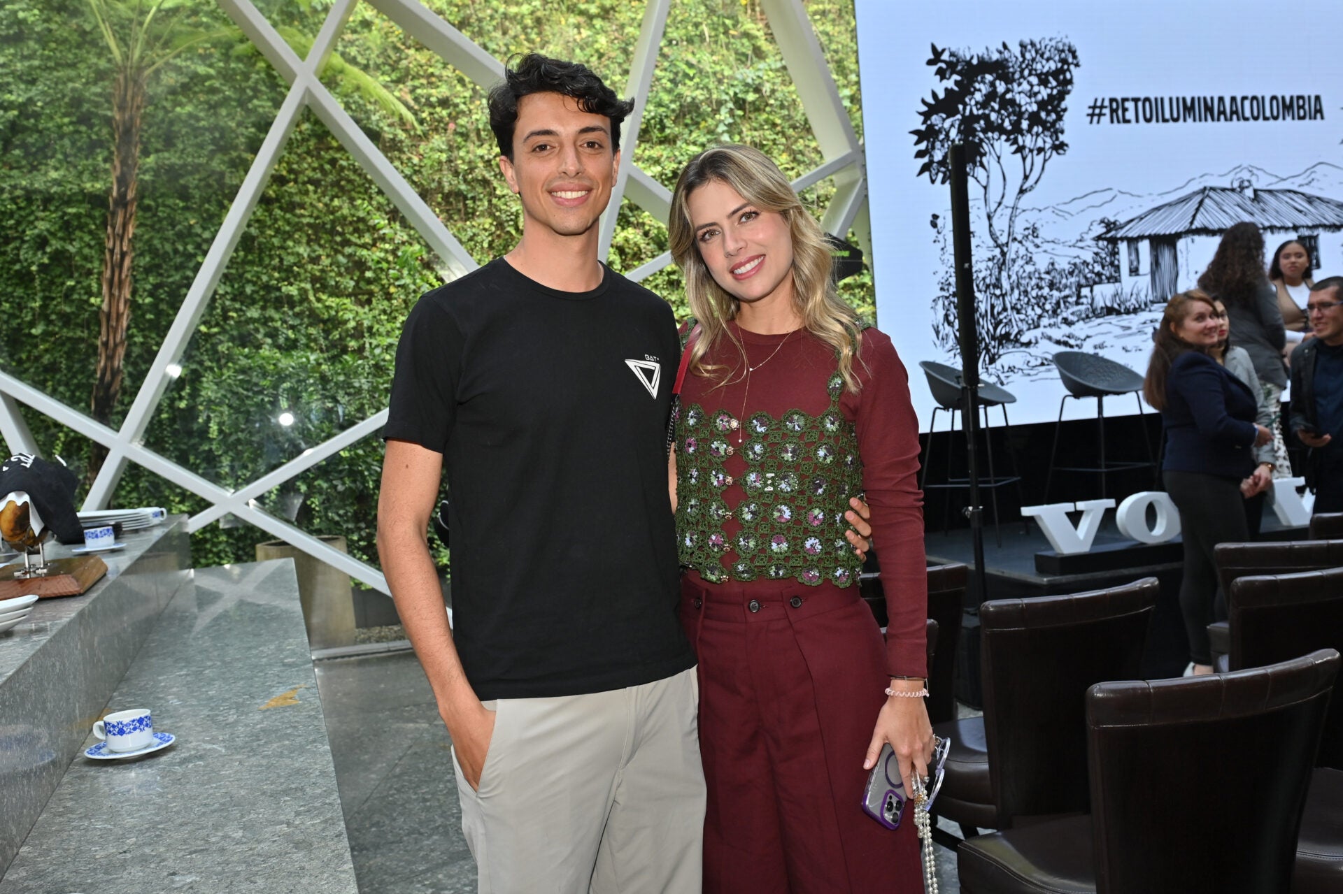 Pablo Castellanos Ramelli, cofundador de BATx; y Ana Sofía Henao, modelo.
