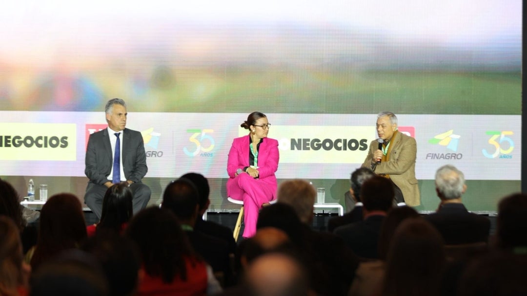 Foro LR, Finanzas para el desarrollo: el poder de la asociatividad Foro LR, Finanzas para el desarrollo: el poder de la asociatividad
