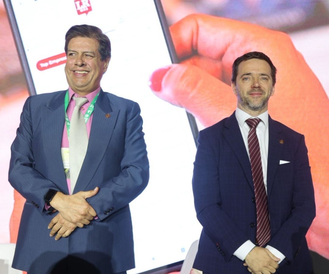 César Augusto Sánchez Vásquez, presidente de Grupo Bicentenario y Ramiro López-Ghio, representante del Banco Interamericano de Desarrollo, BID, en Colombia.