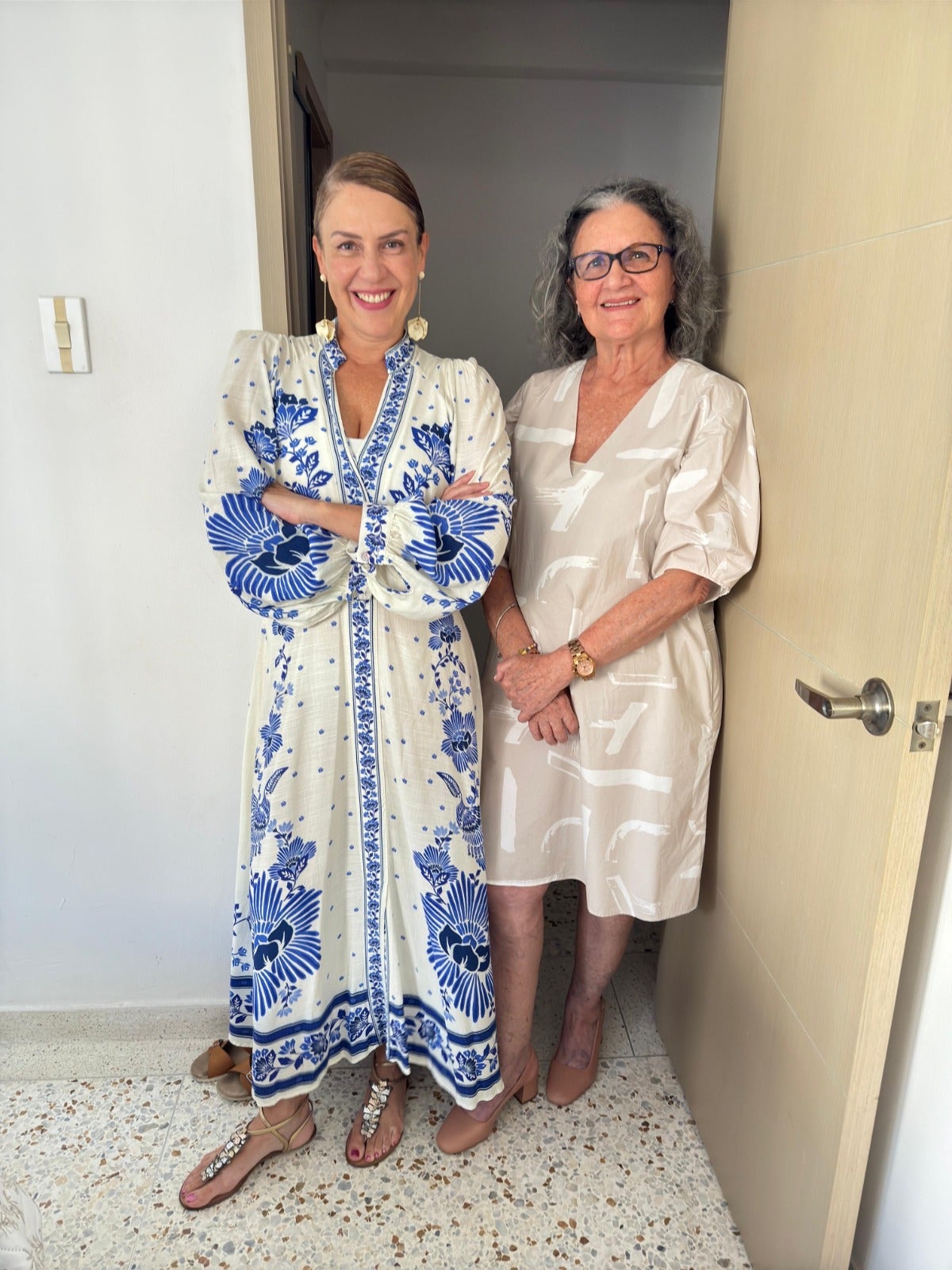 Patricia Field, gerente de Novo Nordisk, y su madre, Nohora de León Senior.