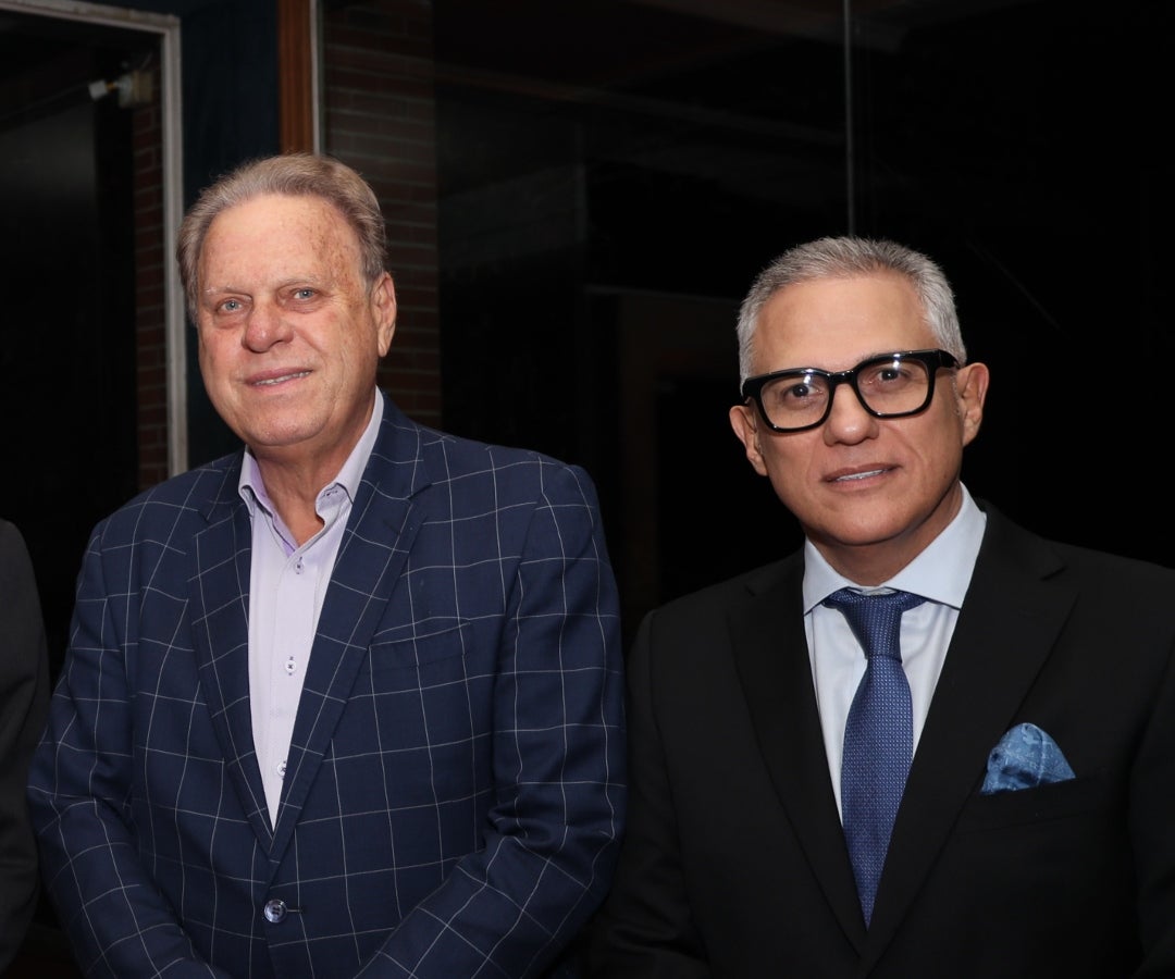 Ramón Jesurún, presidente de la Federación Colombiana de Fútbol; y Alberto Iglesias, abogado independiente, asistieron al evento de lanzamiento.