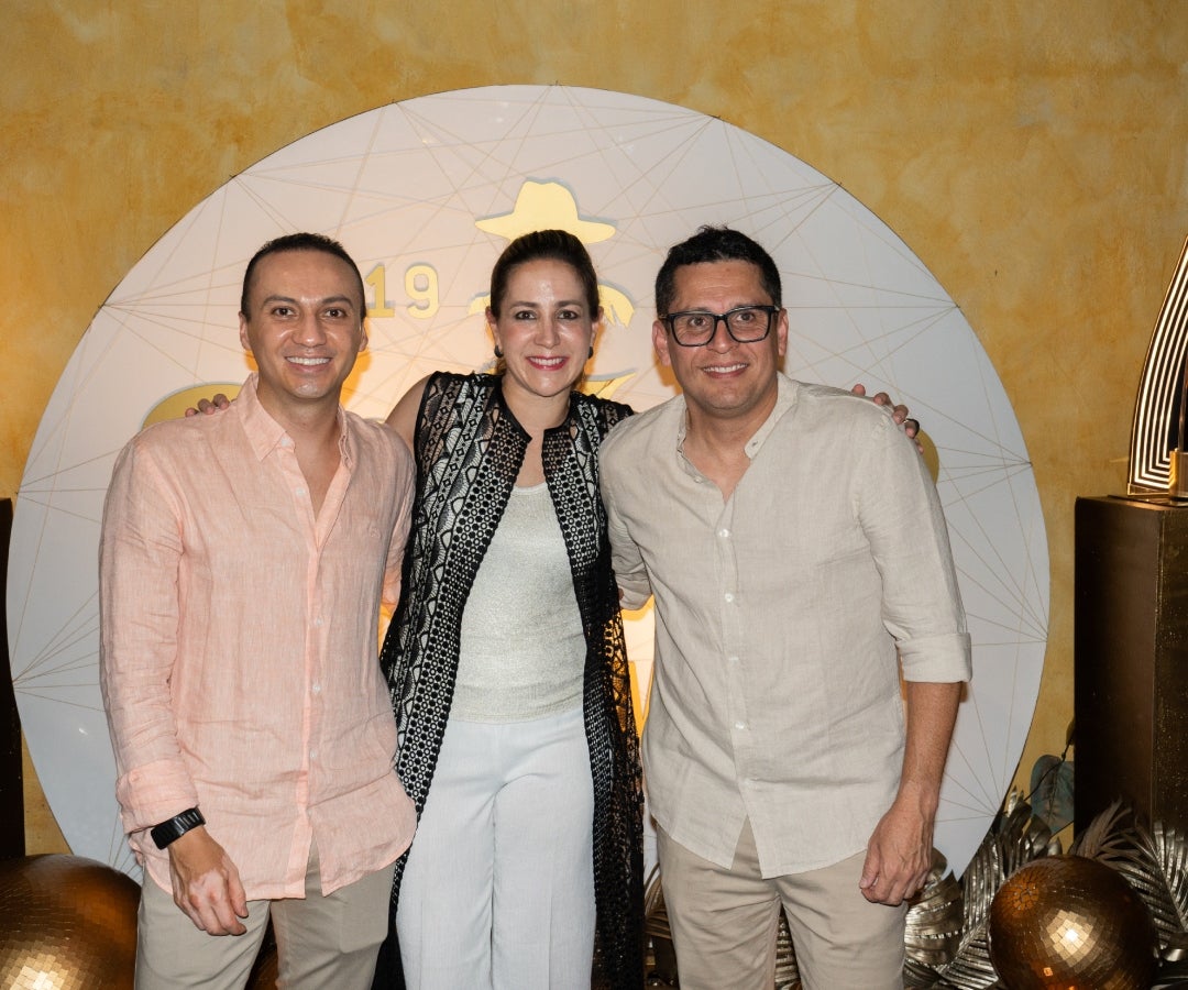 Daniel Tafur, gerente comercial de innovación; Carolina Silva, gerente nacional de cuentas claves; y Ricardo Rivera, business Unit Head North, de Diageo.