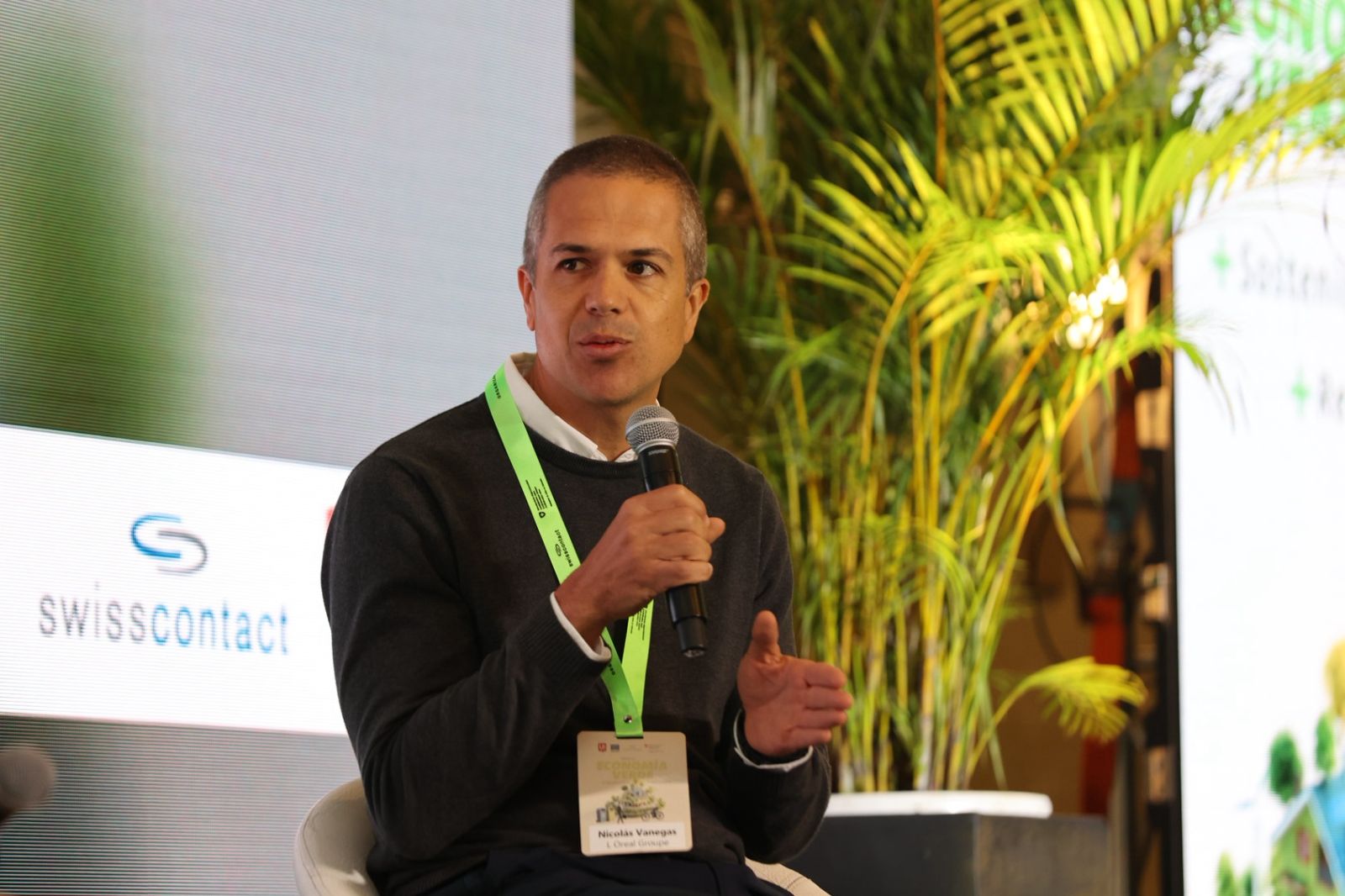Nicolás Vanegas, director de Asuntos Corporativos y Sostenibilidad de L’Oréal Groupe
