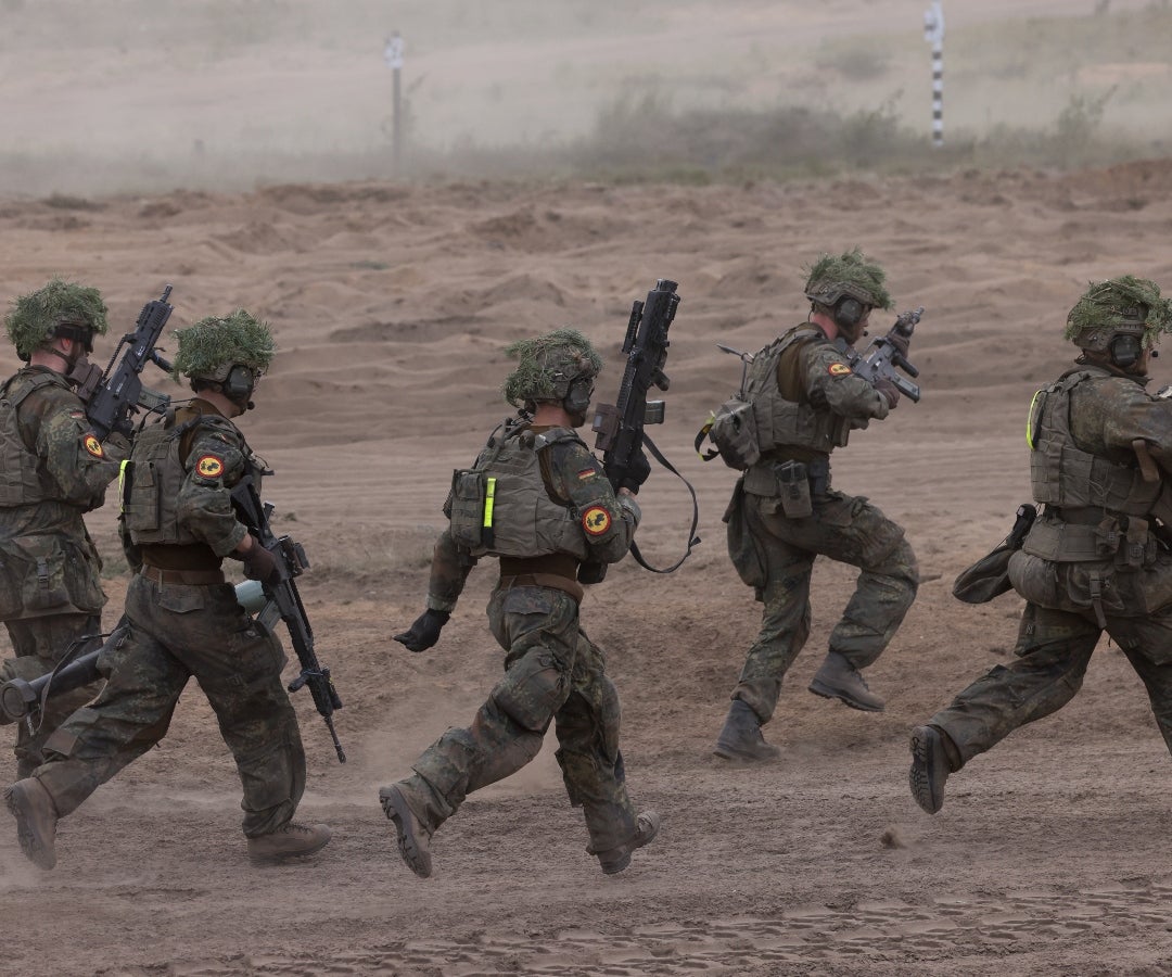 Otan quiere que Alemania aporte 40.000 tropas adicionales para defensa contra Rusia