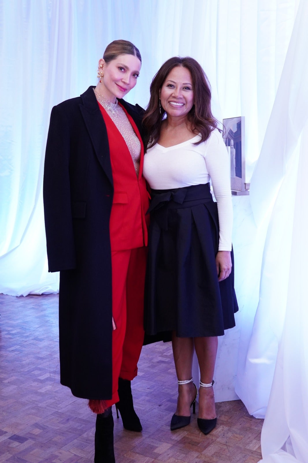 Maythe González, periodista; y Angélica Danner, embajadora de marca Valaya Exclusif.