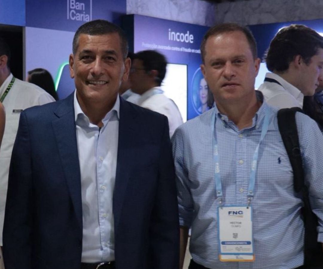 Dumek Turbay Paz, alcalde de Cartagena y Héctor Olimpo, abogado y exviceministro de Interior.