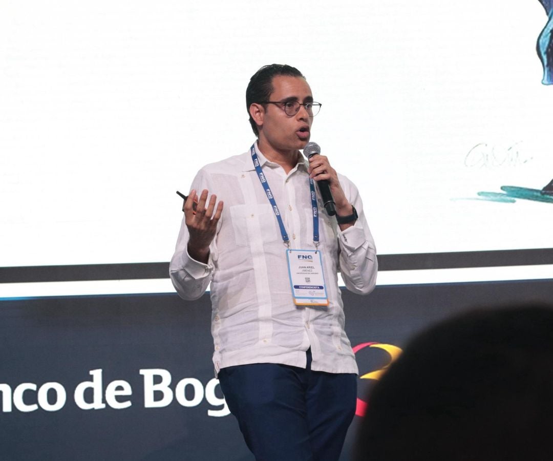 Juan Ariel Jiménez, profesor de la Universidad de Harvard y exministro de Economía de República Dominicana.