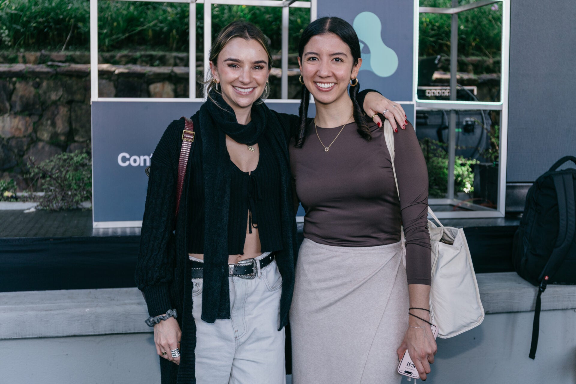 Estefanía Lattanzio, CEO de Beiked; y su manager, María Daniela Escobar Suárez.