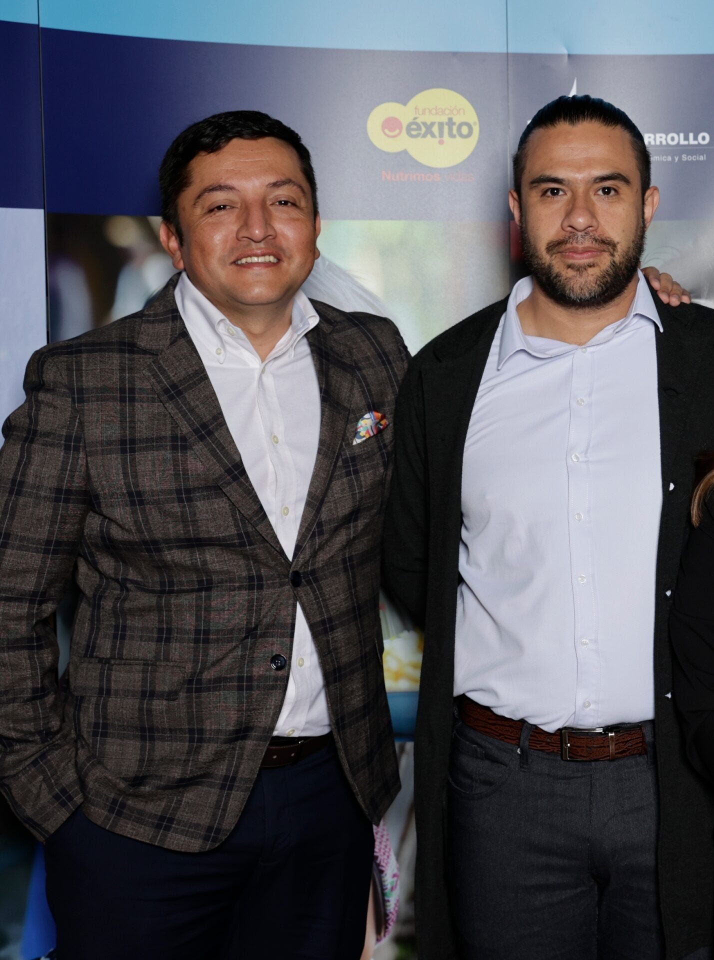 Edwin Lotta, director comercial de Pluxxe; junto a Wilmar Bernal, director de operaciones e finanzas