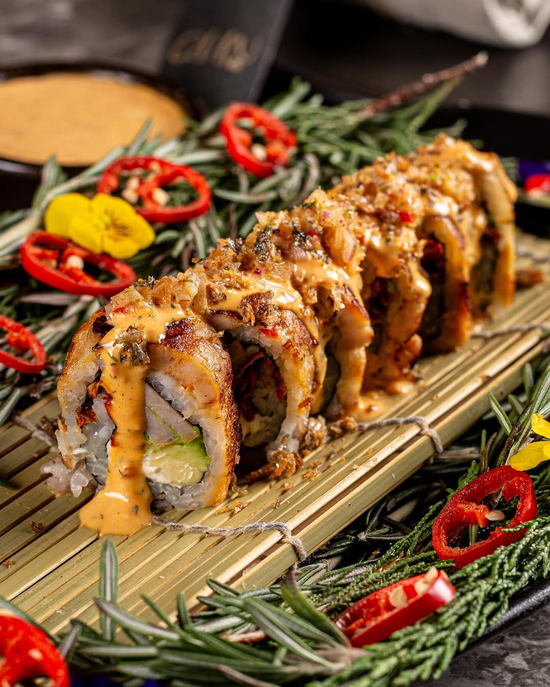 Makis Qun, una preparación asiática al estilo colombiano