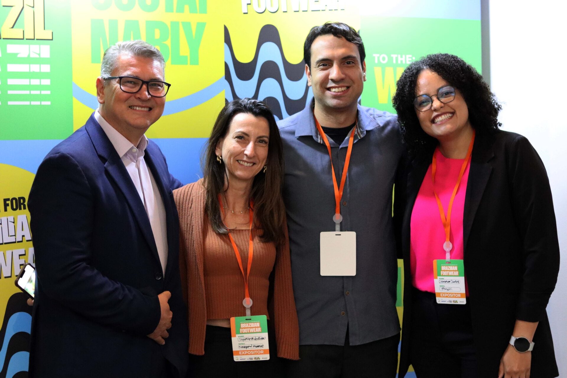 Eduardo Da Rosa; Jaqueline B. Da Rosa; Felipe Flores Ramos de la empresa NovoPé; y Lismeire Santos de la empresa Pampili.