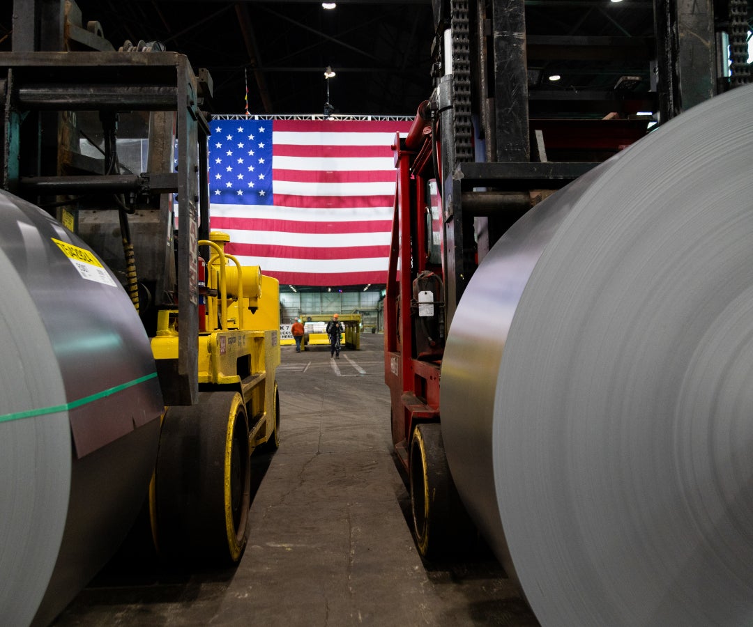 La venta de acero de EE.UU. a Nippon Steel, a punto de cerrarse tras pacto con Trump