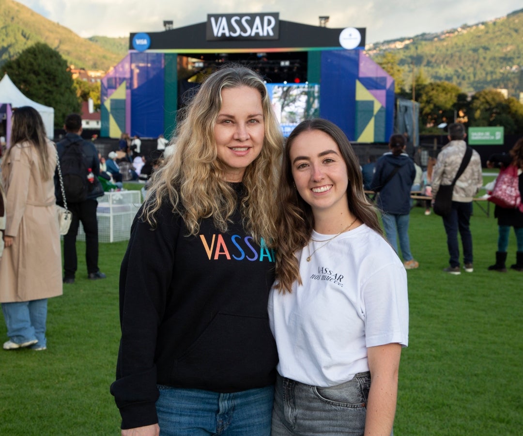 Alina Vélez, CEO de Alina Agencia; y María Carolina Gutiérrez, directora ejecutiva de Vassar Feria.