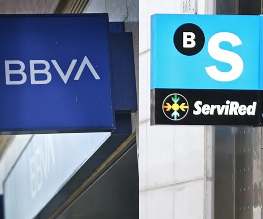 Qué pueden hacer los accionistas de los bancos Bbva y Sabadell en plena Oferta Pública